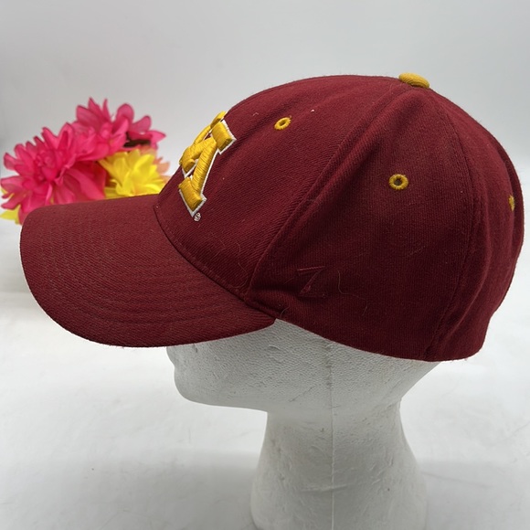 University of Minnesota Gopers Baseball Hat Z Zepher Fit Medium/Large HT3389 - Picture 2 of 6